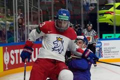 Jiří Smejkal a Patrik Koch v zápase Česko - Slovensko na MS 2023