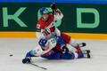 Filip Chytil a Oliver Okuliar v zápase Česko - Slovensko na MS 2023