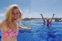 Královnám zasněžených kopců skončila sezona. Shiffrinová toho využila a vyrazila k moři