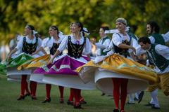 Holašovice, trhy a slavnosti