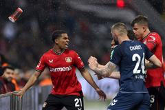 Kolín: Leverkusen (Hložek)