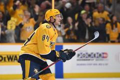 NHL Nashville Predators Tanner Jeannot