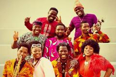 Adédèjì: Shyphiliezation