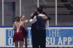 Ruští krasobruslaři s gruzínským pasem při děkovačce tvrdě narazili