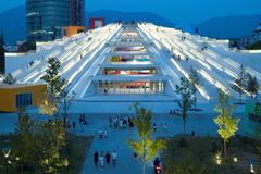 Pyramida v Tiraně, přestavba, 2023