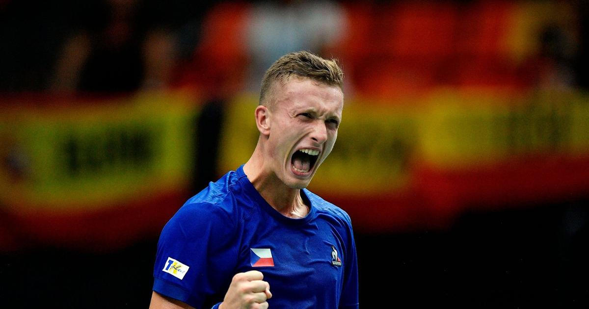 Lehečka - Shelton. Česká dvojka zkusí nachytat finalistu US Open po bleskovém příletu