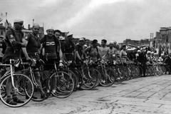 Start Závodu míru v roce 1948