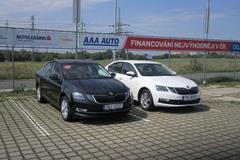 Octavia III Černá a Bílá, AAA Auto