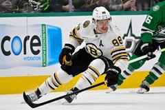 NHL: Boston Bruins at Dallas Stars