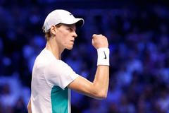 Jannik Sinner ve finále turnaje ve Vídni proti Daniilu Medveděvovi