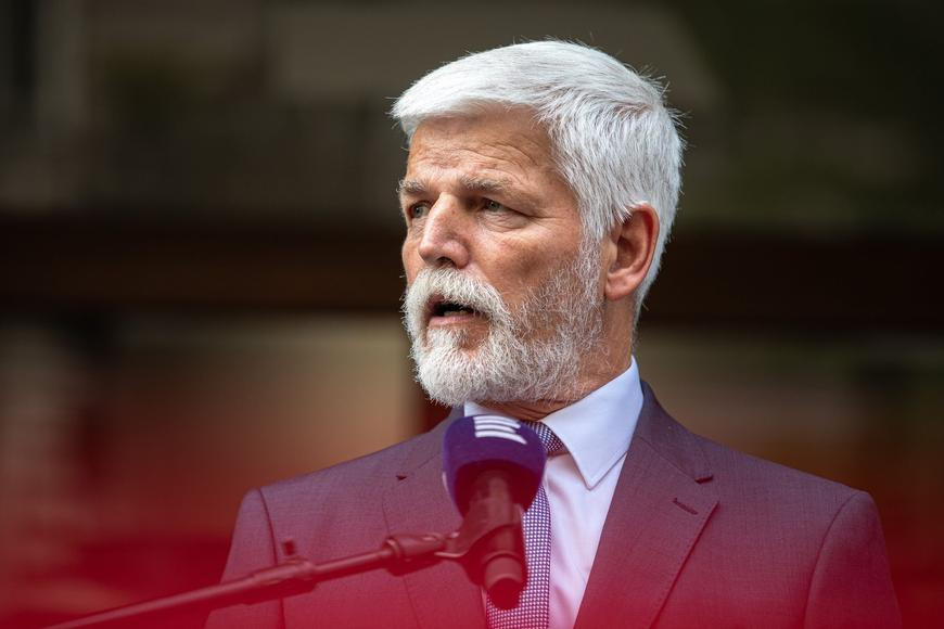 Prezident poslal Juchelkovi jasný vzkaz. Hrad reagoval na nařčení, že porušuje zákon