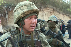 „Nejednat je ještě děsivější. Překonávám strach o svůj život,“ říká ruský voják bojující za Ukrajinu