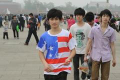 čína triko americká vlajka