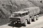Tatra 813