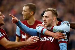 Jarrod Bowen slaví gól West Hamu proti Manchesteru United