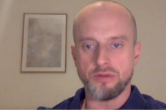 "Natáčení nebyl dobrý nápad," přiznal svědek střelby u filozofické fakulty