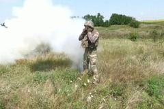 Až pět min na jednom metru. Rusové jdou po krku hlavně jednomu druhu vojáků