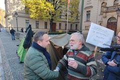 Gruntorád, Jurečka, hladovka, protest