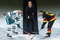 Podívejte se na návštěvu prince Harryho na utkání NHL