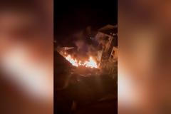 Záběry ukazují okamžik dopadu bomby na nemocnici Al-Ahlí Arabí v Gaze