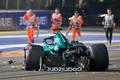 Havárie Lance Strolla v Aston Martinu v kvalifikaci na VC Singapuru F1 2023