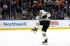 NHL: Boston Bruins at New York Islanders