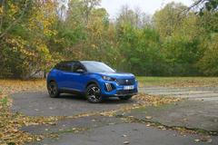 Peugeot e-2008 (2023)