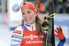 Paulína Fialková v závodě s hromadným startem na SP v Novém Městě na Moravě 2018.