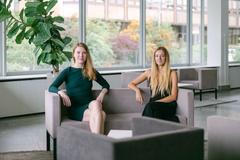 Indiánky, Karolína Krejčová a Anna Sedláková