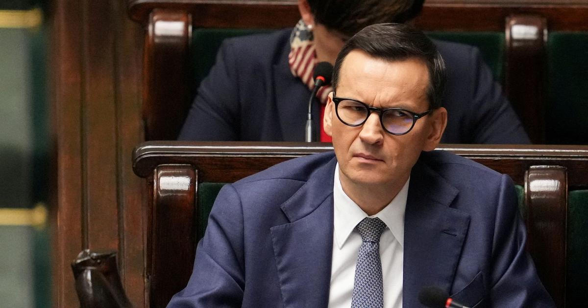 Polský expremiér Morawiecki oznámil vznik nové frakce po sporu s Kaczyńským