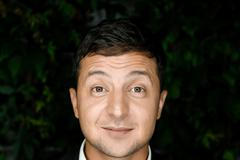 "Je to komediant." Zelenského pozice není tak pevná, jak se zdá, míní novinář