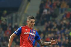 fotbal, Liga mistrů 2022/2023, Viktoria Plzeň - Bayern Mnichov, Erik Jirka