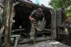 Vůz bojové pěchoty Bradley v ukrajinských službách na jižní frontě.