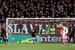 Europa League - Group G - Slavia Prague v AS Roma