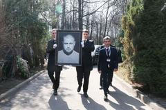 Vladlen Tatarskij pohřeb