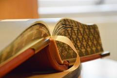 kniha, olomoucké arcibiskupství