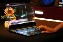 Lenovo počítač s průhlednou obrazovkou