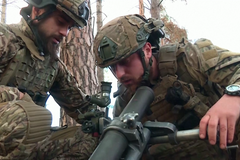 Ukrajinští vojáci bojují s vyčerpáním, válka se protáhla do druhé zimy