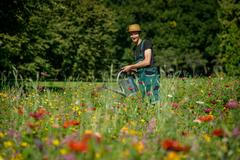 Luční hřbitov ďáblice Adam Vokáč přírodní pohřebnictví