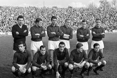 Pavel Dyba (stojící druhý zleva) v sestavě Sparty v roce 1966