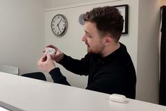 Elektronika z druhé ruky se nemusí vyplatit. Expert radí, jak poznat falešné AirPods