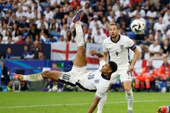 Jude Bellingham dává gól v osmifinále Eura 2024 Anglie - Slovensko