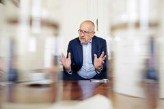 Ministr školství Mikuláš Bek