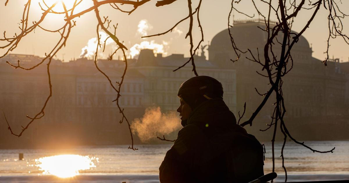 Chladné počasí se srážkami v Česku vydrží do středy, pak se vyjasní a oteplí