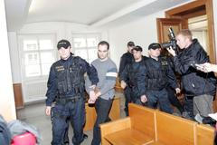 Zastřelil náhodné tři lidi, motiv nikdy nevysvětlil. Do kin jde film o lesním vrahovi