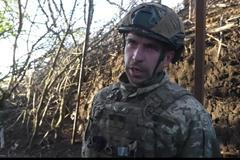 Ukrajinští dělostřelci se dočkají munice do “nejlepší zbraně.” Bez ní je boj sebevražda, říkají