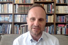 Spotlight News – Milan Mikulecký