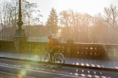 Mrazivá Praha, panorama, mráz, východ slunce, zima, počasí, ilustrační foto, Hradčany, Karlův most,