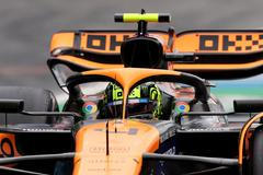 Lando Norris v McLarenu v kvalifikaci na VC Španělska F1 2024