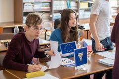 Studentské volby na Gymnáziu Nad Kavalírkou v Praze